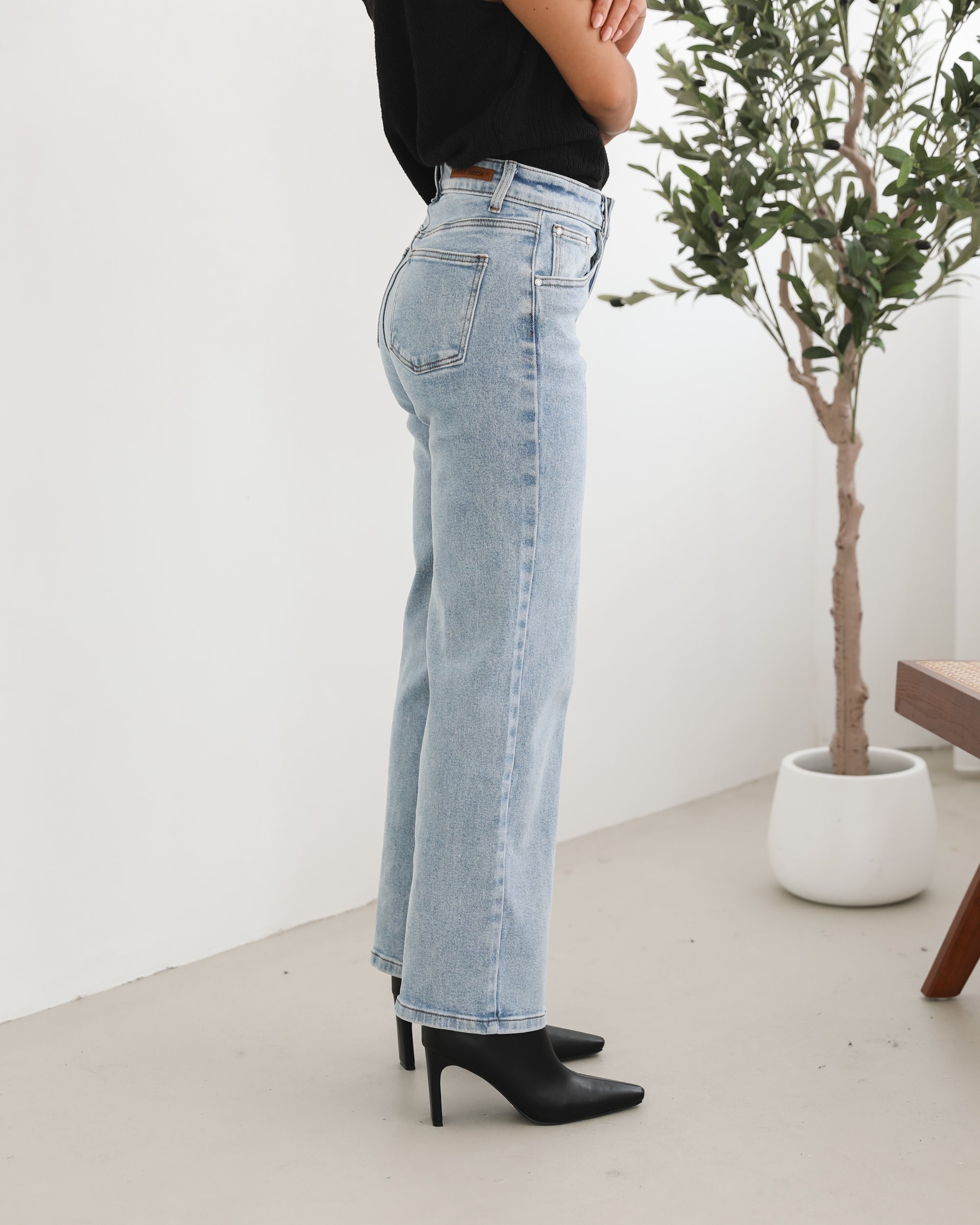 Avanti London™ I Jeans